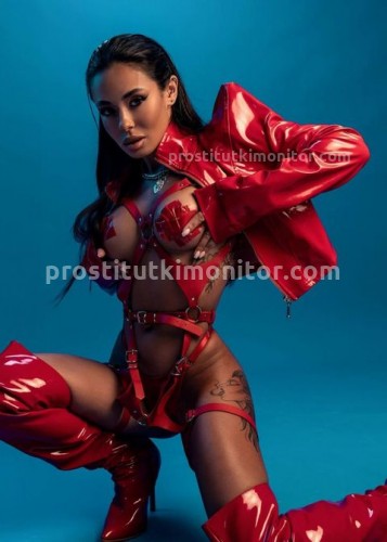 Кира, Г. Зерноград